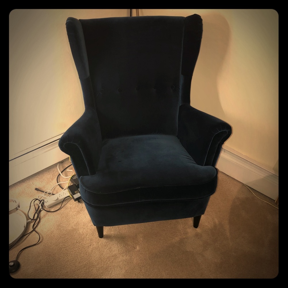 Blue VELVET chair